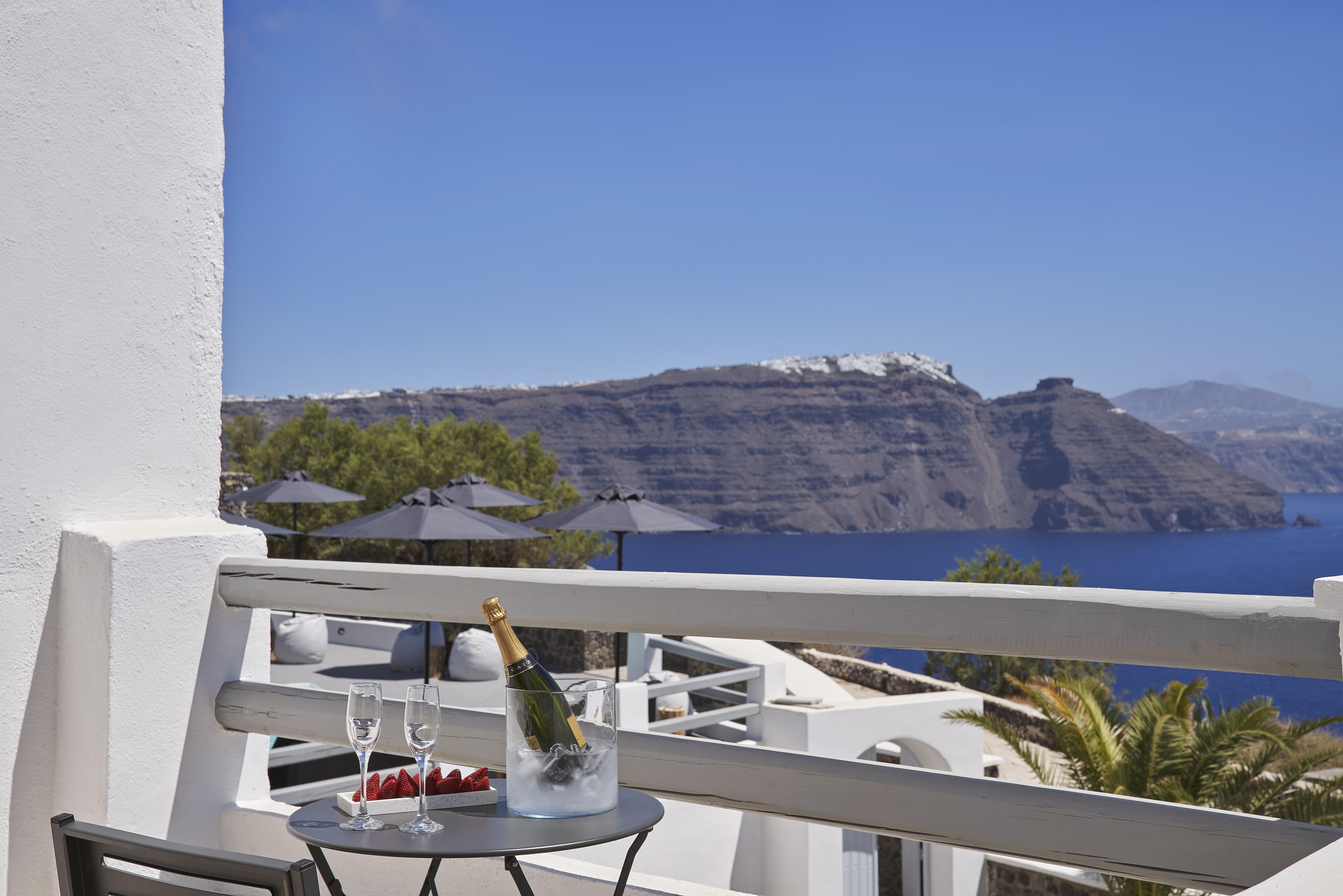 Отель Mr And Mrs White Oia - Santorini Экстерьер фото